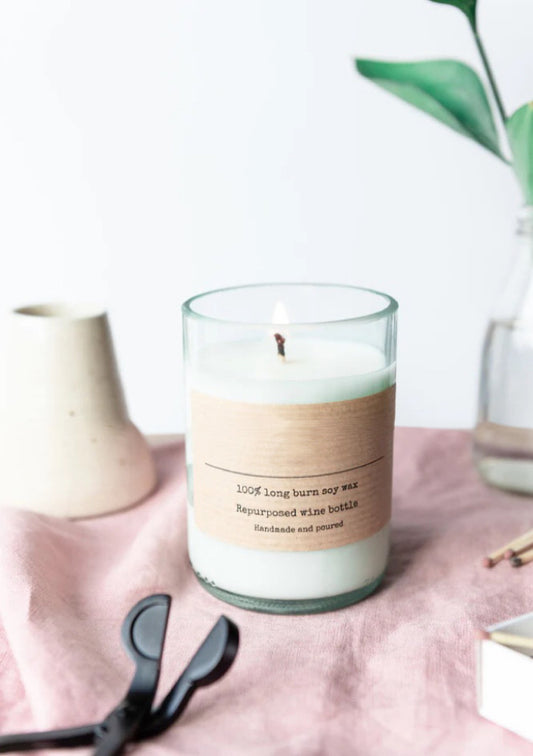 The Hello Spring candle